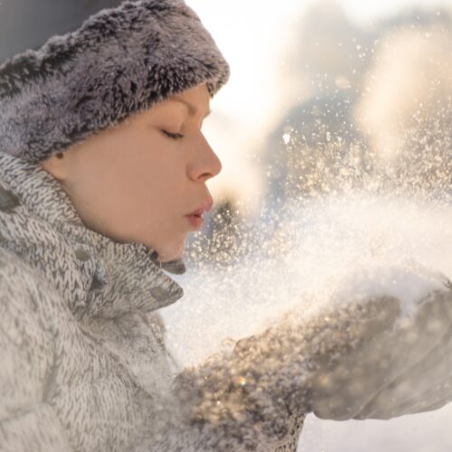 The Impact of Cold Weather on Skin and How to Combat It
